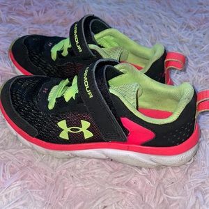 Girls Under Armour Sneakers